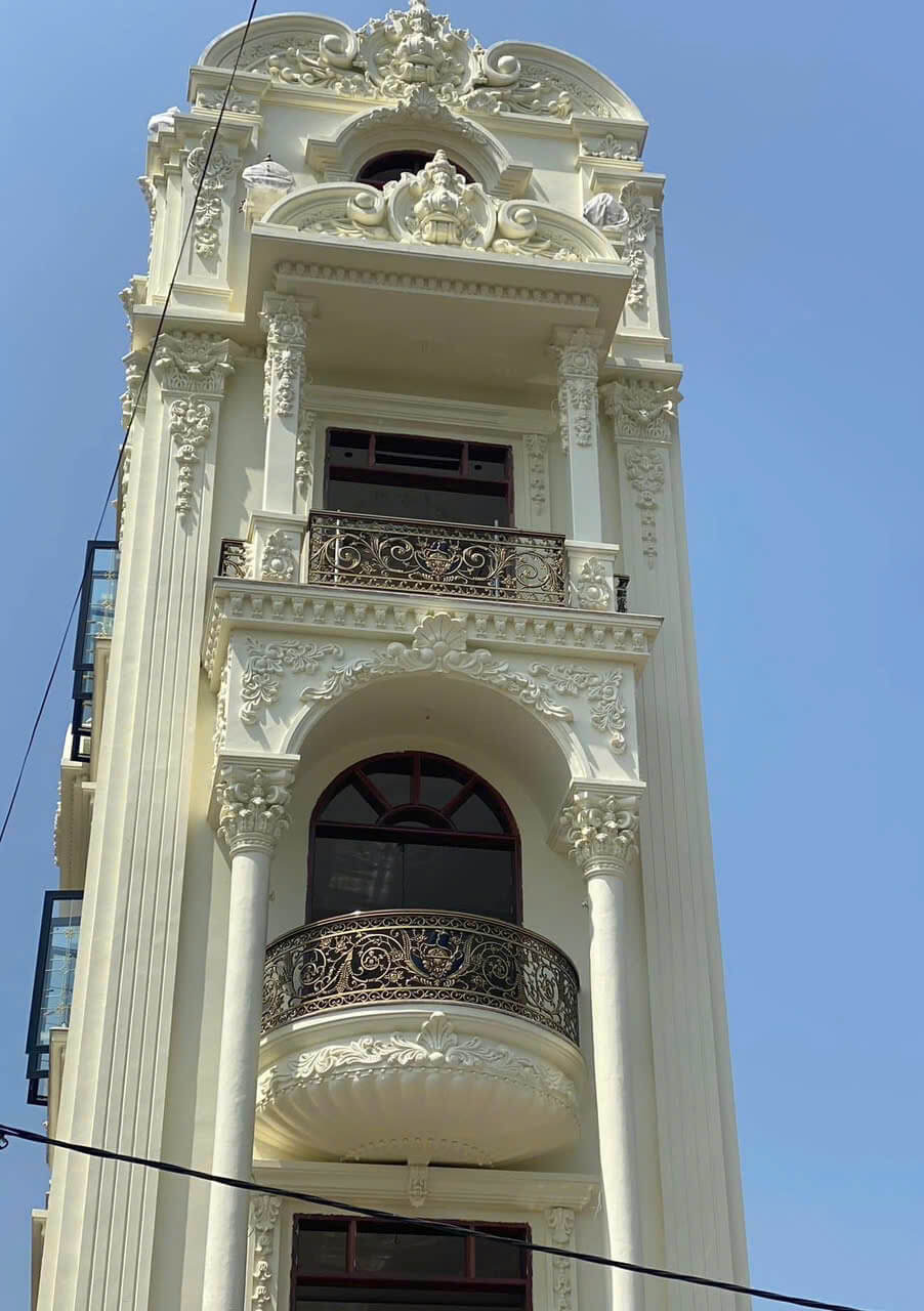 Đắp phù điêu hoa văn mặt tiền