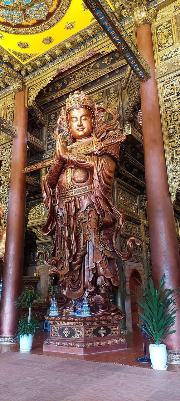 Đắp tượng hộ pháp 1