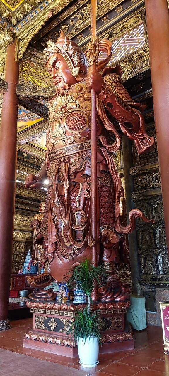 Đắp tượng hộ pháp 4