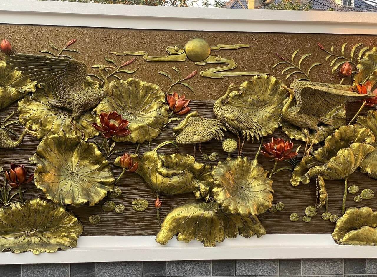 Mẫu Tranh Đắp Xi Măng Sen Hạc Đẹp