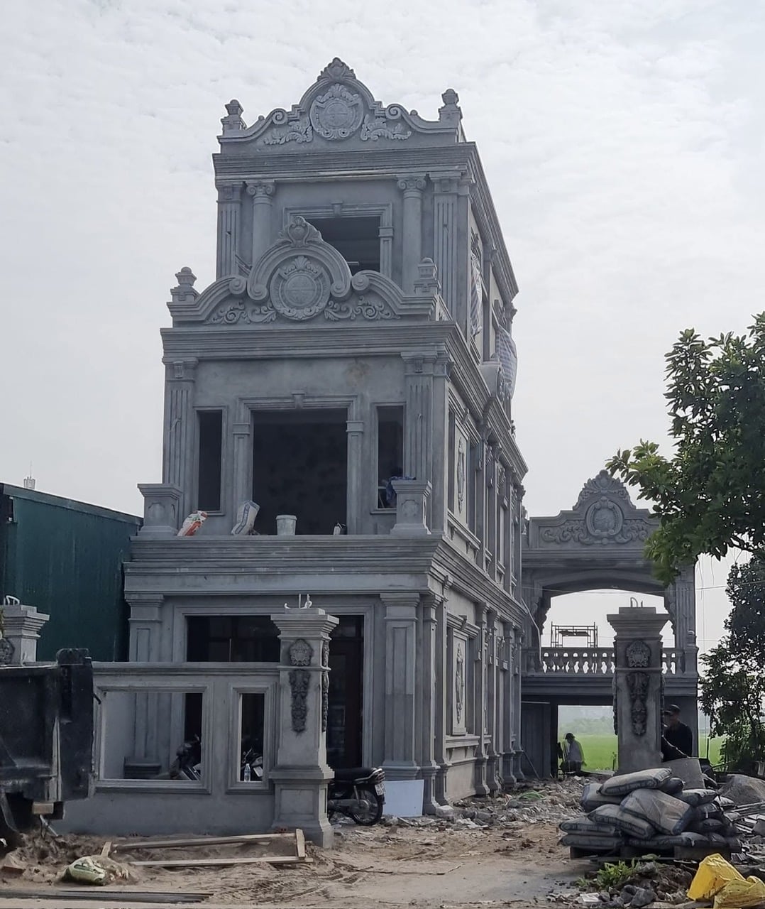 Mặt tiền nhà ống tân cổ điển đẹp 5