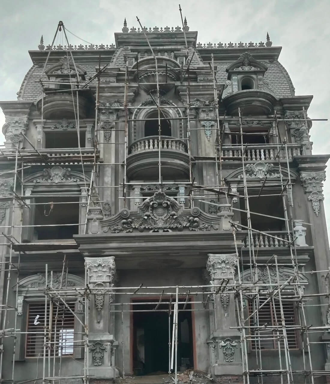 Mặt tiền nhà tân cổ điển đẹp 1