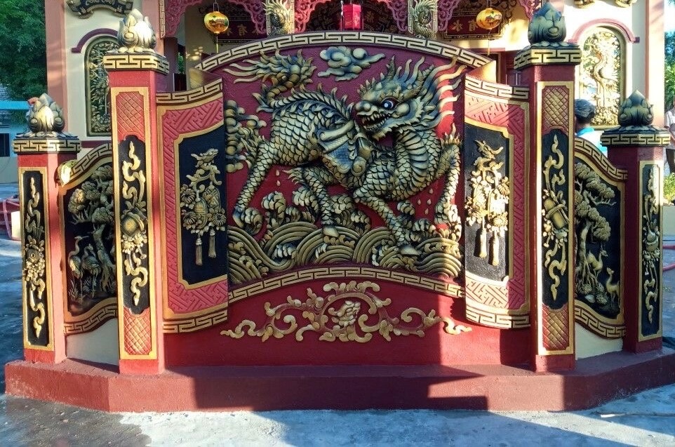 Phù điêu long lân quy phụng xi măng 3