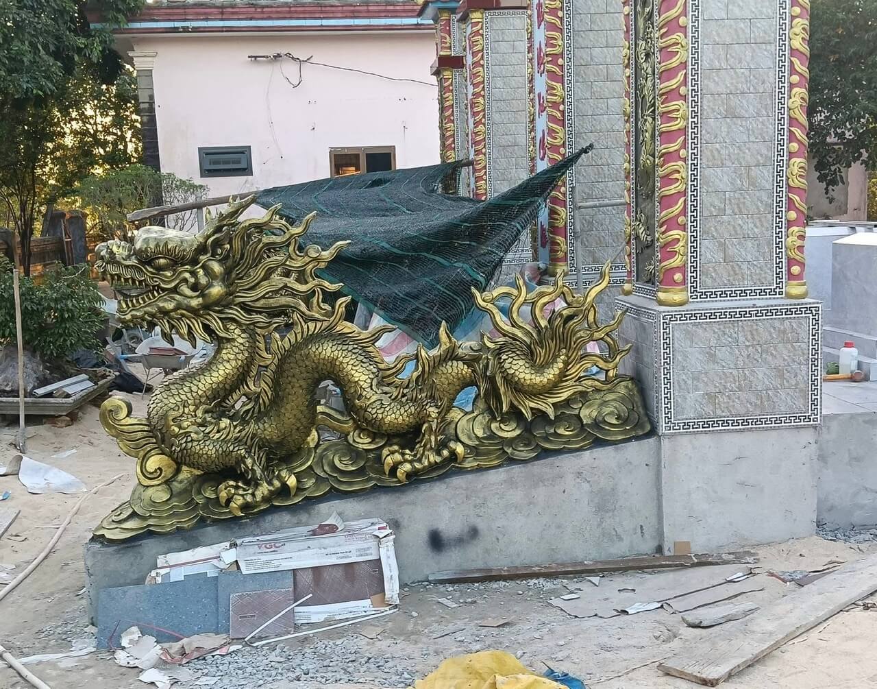 Phù điêu xi măng lăng mộ 5