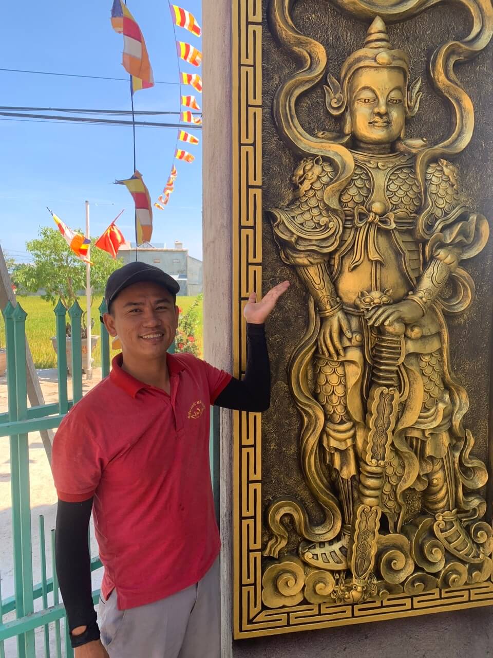 Phù điêu hộ pháp đình chùa